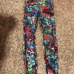 LULULEMON LEGGINGS speed thighs Size 6 multicolor